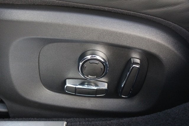 2016 Jaguar XJ R-Sport