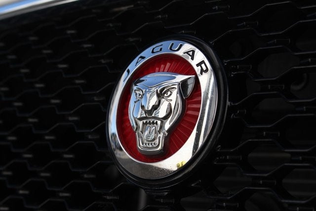 2016 Jaguar XJ R-Sport