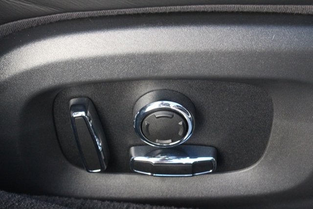 2016 Jaguar XJ R-Sport