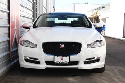 2016 Jaguar XJ R-Sport