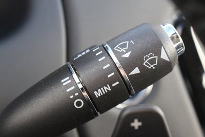 2016 Jaguar XJ R-Sport