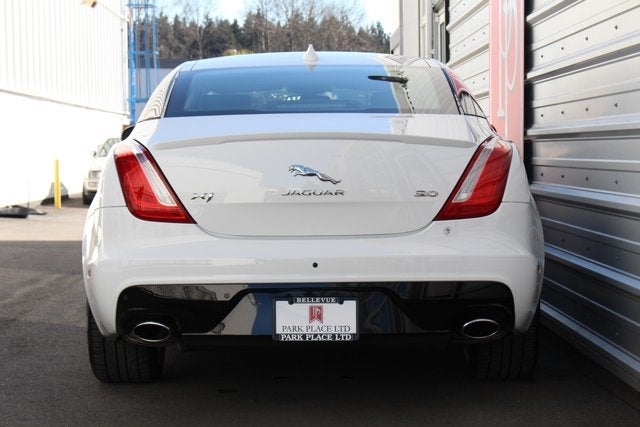 2016 Jaguar XJ R-Sport