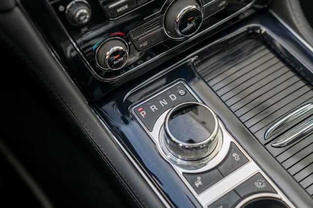 2012 Jaguar XJ 4dr Sdn