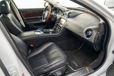 2012 Jaguar XJ 4dr Sdn