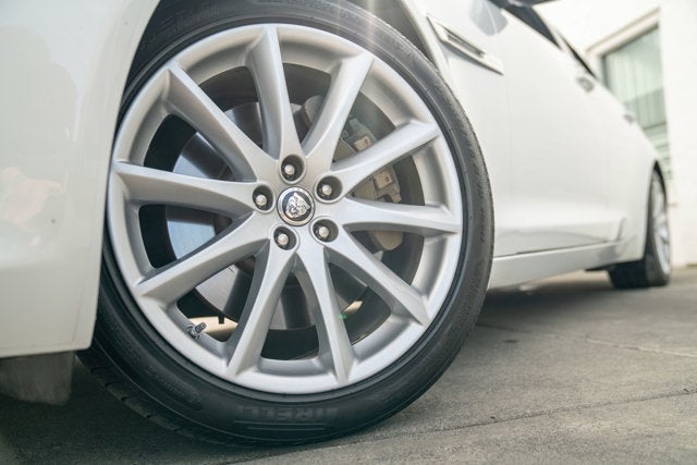 2012 Jaguar XJ 4dr Sdn