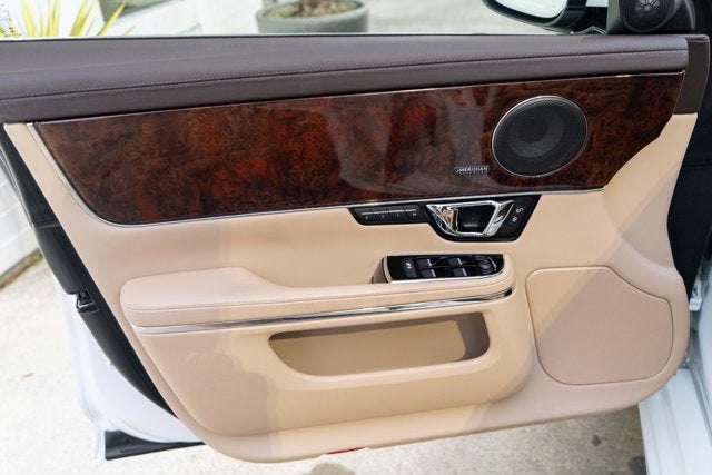 2018 Jaguar XJ Supercharged V8