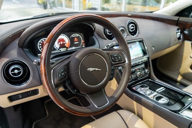 2018 Jaguar XJ Supercharged V8