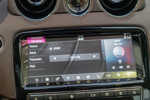 2018 Jaguar XJ Supercharged V8