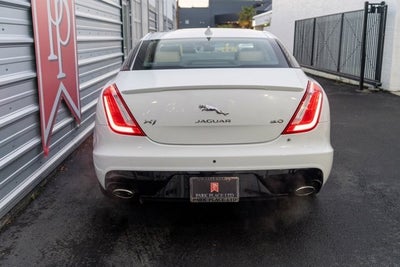 2018 Jaguar XJ Supercharged V8