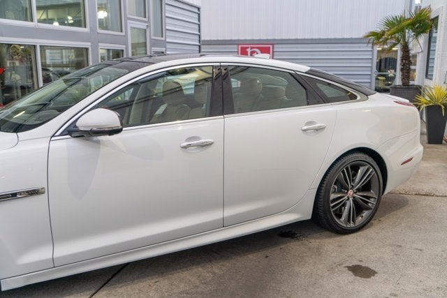 2018 Jaguar XJ Supercharged V8