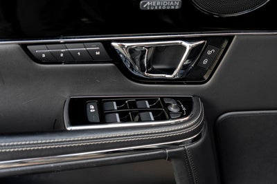 2015 Jaguar XJ 4dr Sdn RWD