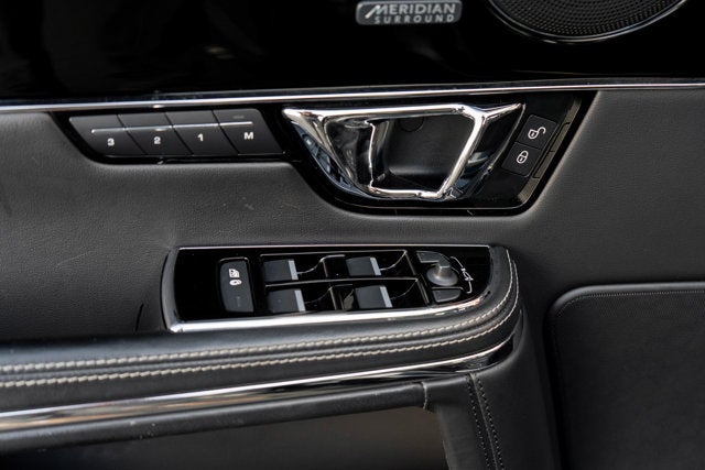 2015 Jaguar XJ 4dr Sdn RWD