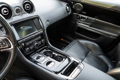 2015 Jaguar XJ 4dr Sdn RWD