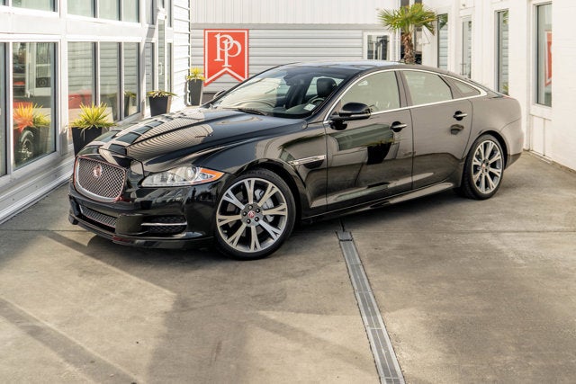 2015 Jaguar XJ 4dr Sdn RWD