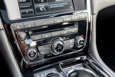 2015 Jaguar XJ 4dr Sdn RWD