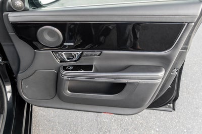 2015 Jaguar XJ 4dr Sdn RWD