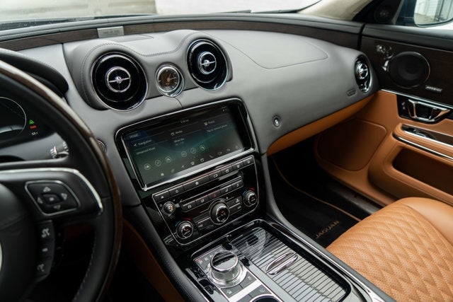 2019 Jaguar XJ XJ Collection