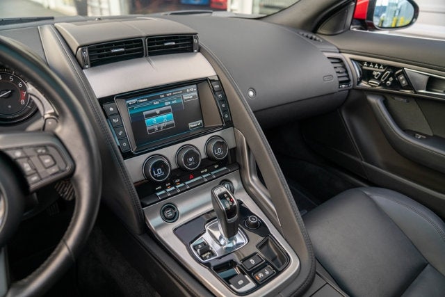 2017 Jaguar F-TYPE Premium