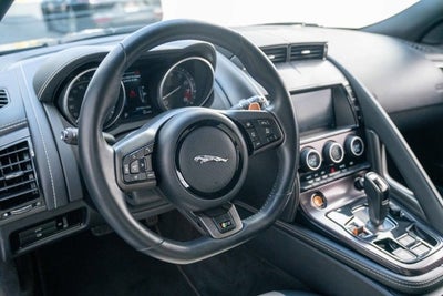 2015 Jaguar F-TYPE V8 R