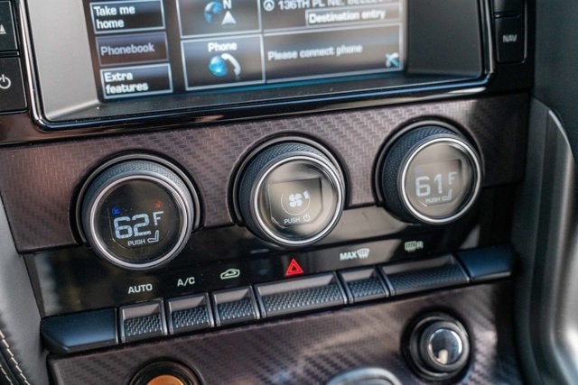 2015 Jaguar F-TYPE V8 R