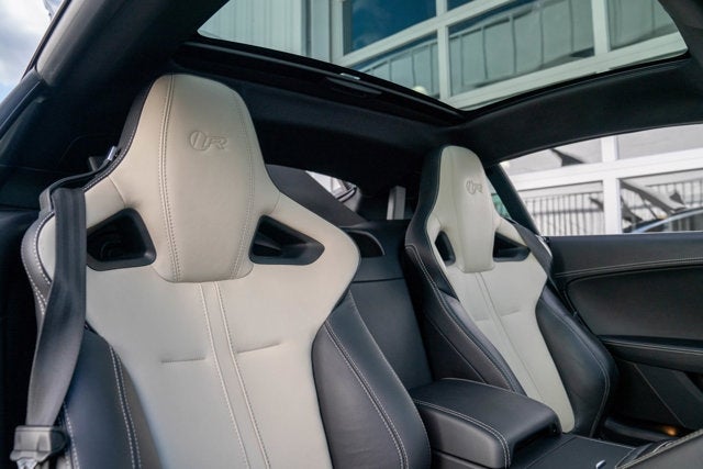 2015 Jaguar F-TYPE V8 R