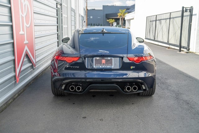 2015 Jaguar F-TYPE V8 R
