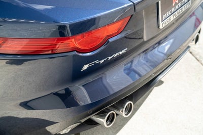 2015 Jaguar F-TYPE V8 R