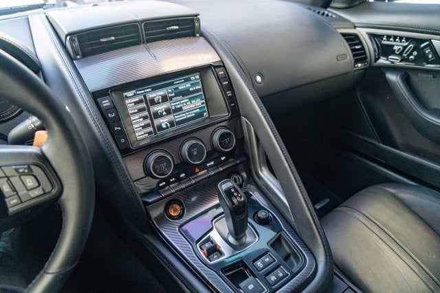 2015 Jaguar F-TYPE V8 R