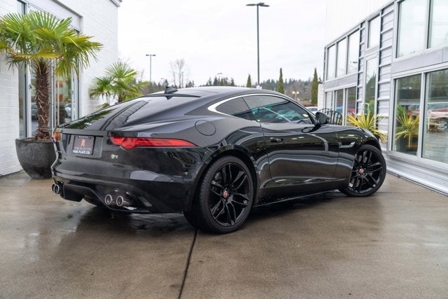 2015 Jaguar F-TYPE V8 R