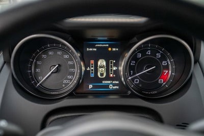 2015 Jaguar F-TYPE V8 R