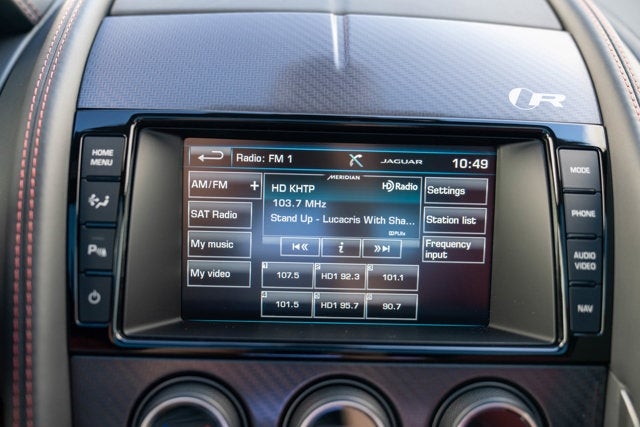 2015 Jaguar F-TYPE V8 R