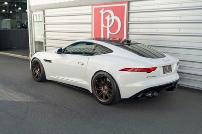 2015 Jaguar F-TYPE V8 R