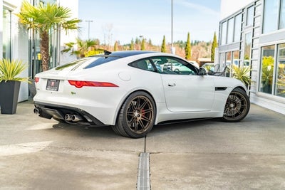 2015 Jaguar F-TYPE V8 R
