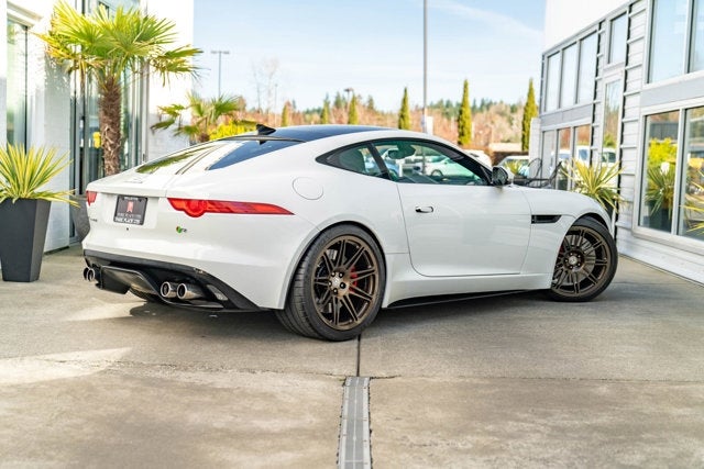 2015 Jaguar F-TYPE V8 R