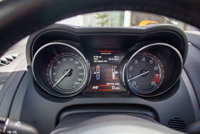 2015 Jaguar F-TYPE V8 R