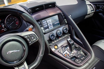 2015 Jaguar F-TYPE V8 R