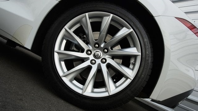 2014 Jaguar F-TYPE V6 Roadster