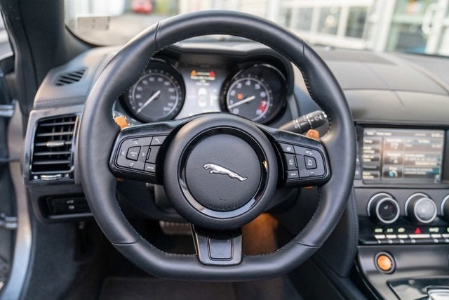 2014 Jaguar F-TYPE V8 S