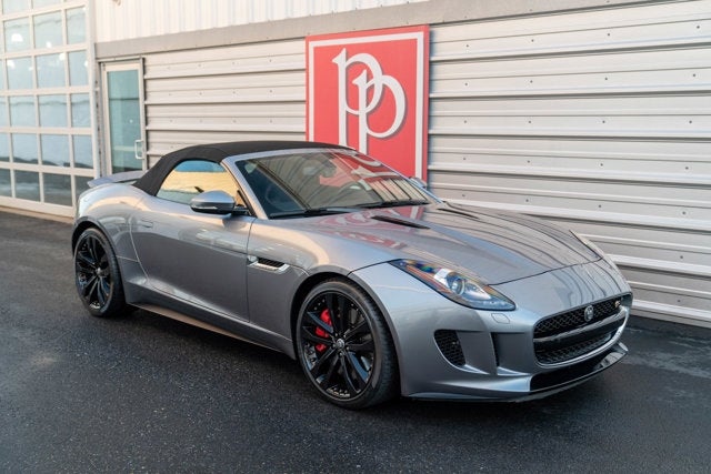 2014 Jaguar F-TYPE V8 S
