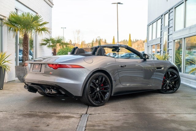 2014 Jaguar F-TYPE V8 S