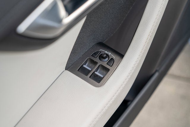 2014 Jaguar F-TYPE V8 S