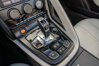 2014 Jaguar F-TYPE V8 S