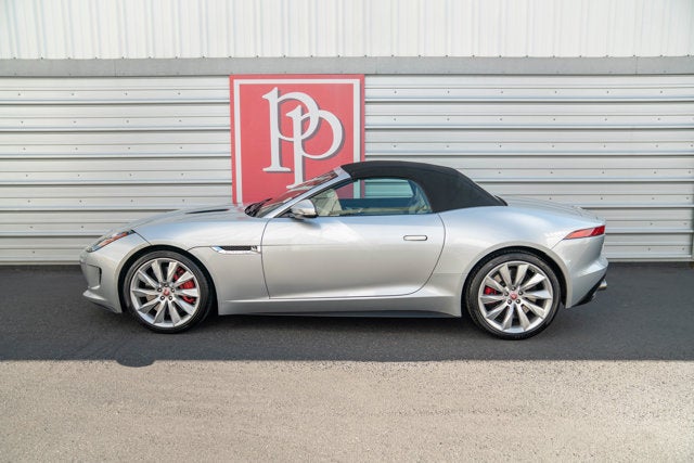 2014 Jaguar F-TYPE V8 S