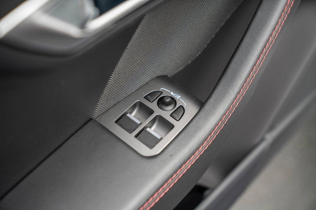 2014 Jaguar F-TYPE V8 S