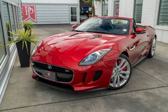 2014 Jaguar F-TYPE V8 S