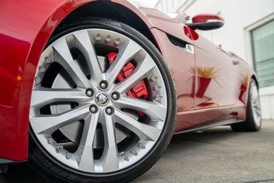 2014 Jaguar F-TYPE V8 S