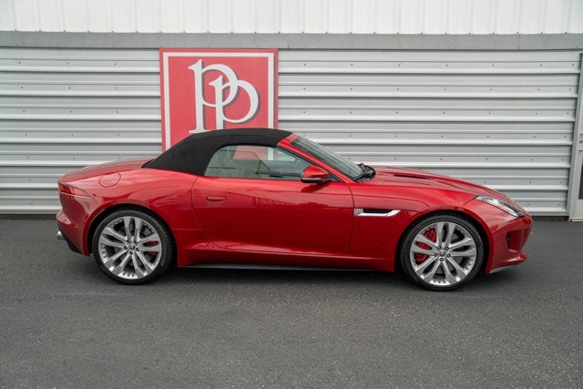 2014 Jaguar F-TYPE V8 S