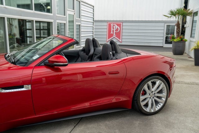 2014 Jaguar F-TYPE V8 S
