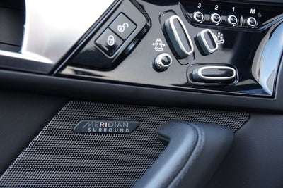 2014 Jaguar F-TYPE V8 S