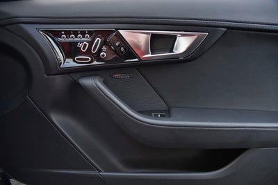 2014 Jaguar F-TYPE V8 S